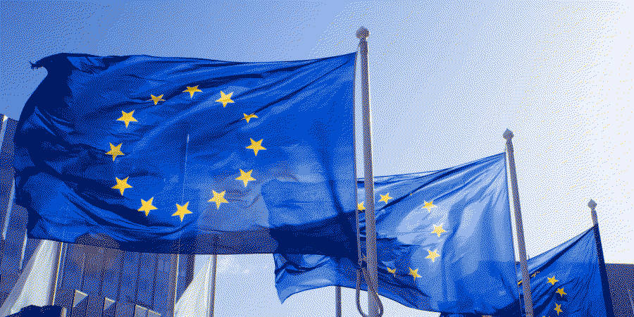 drapeaux européens flottants - quartier européen bruxelles
